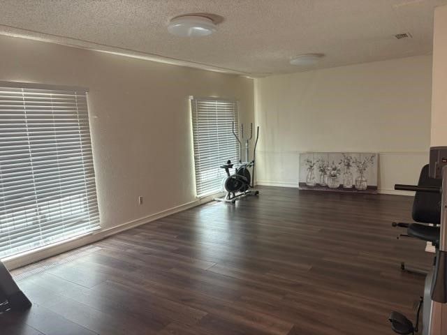 2011 Elmridge Drive, Arlington, TX 76012