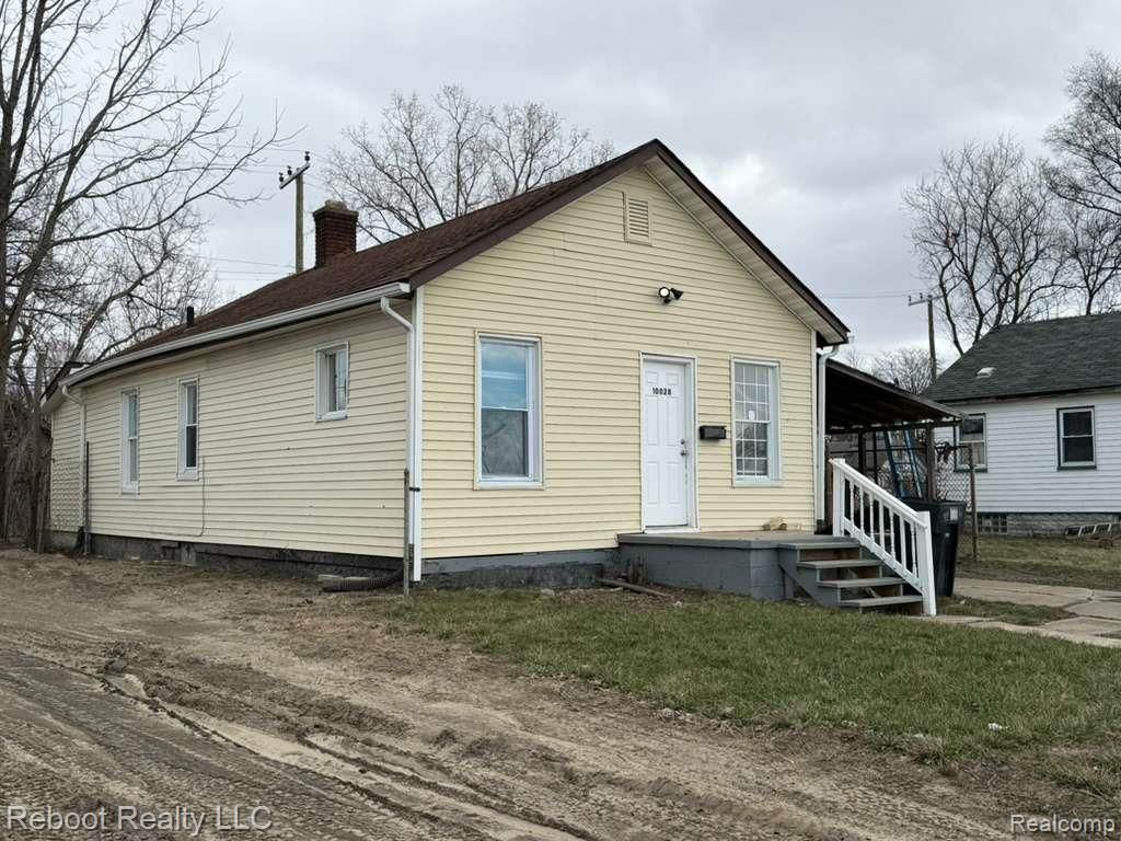 10028 Petoskey Avenue, Detroit, MI 48204