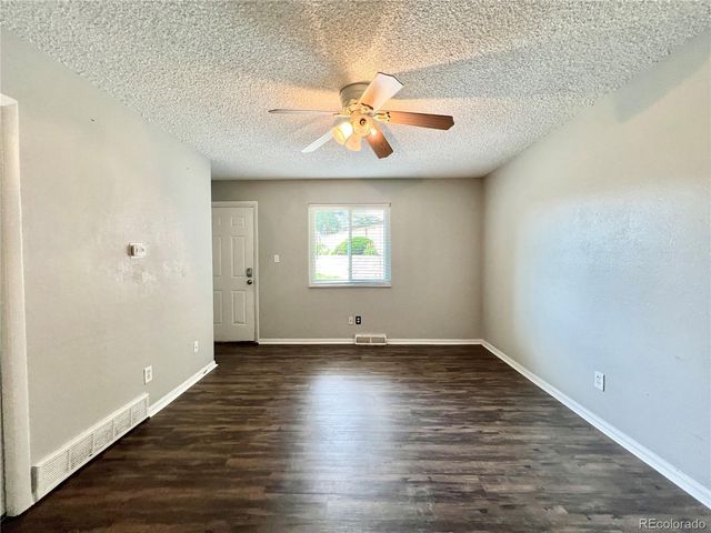 979 S Miller Way, Lakewood, CO 80226