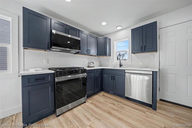 1900 College Street, Ferndale, MI 48220