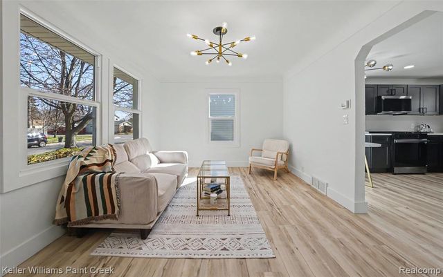 1900 College Street, Ferndale, MI 48220