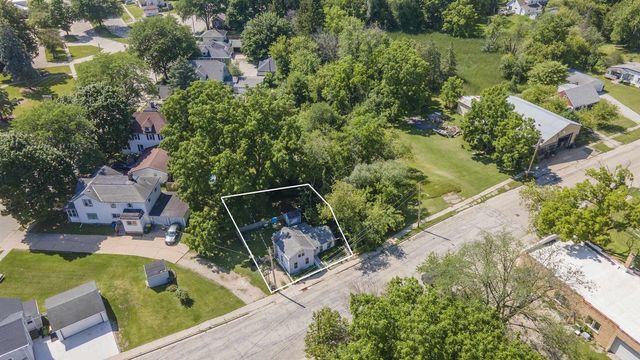 114 WASHINGTON STREET, Ripon, WI 54971