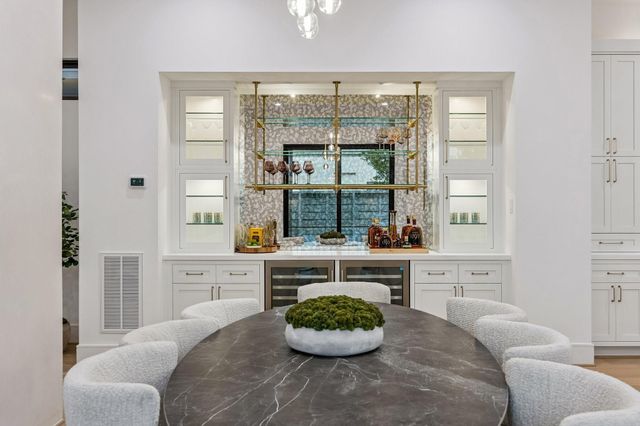 1202 W Drew, Houston, TX 77006
