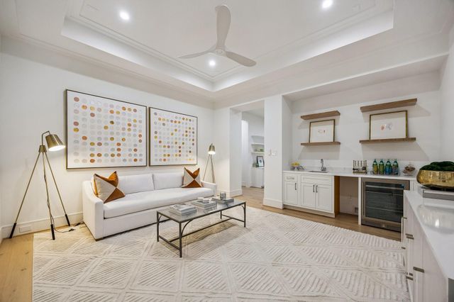 1202 W Drew, Houston, TX 77006