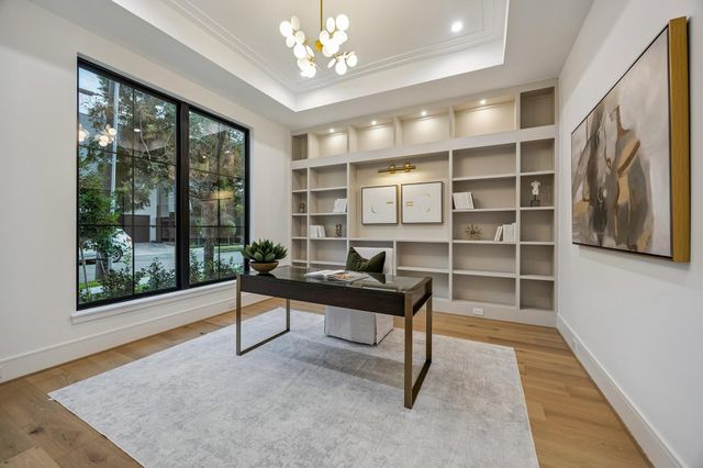 1202 W Drew, Houston, TX 77006