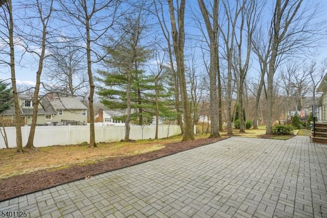 119 Cambridge Dr, Berkeley Heights Twp., NJ 07922