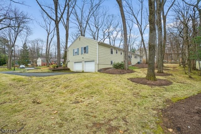 119 Cambridge Dr, Berkeley Heights Twp., NJ 07922