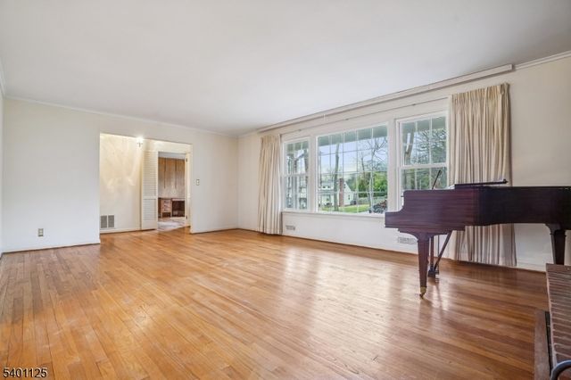 119 Cambridge Dr, Berkeley Heights Twp., NJ 07922