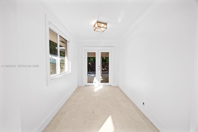 4400 SW 9th Ln, Miami, FL 33134