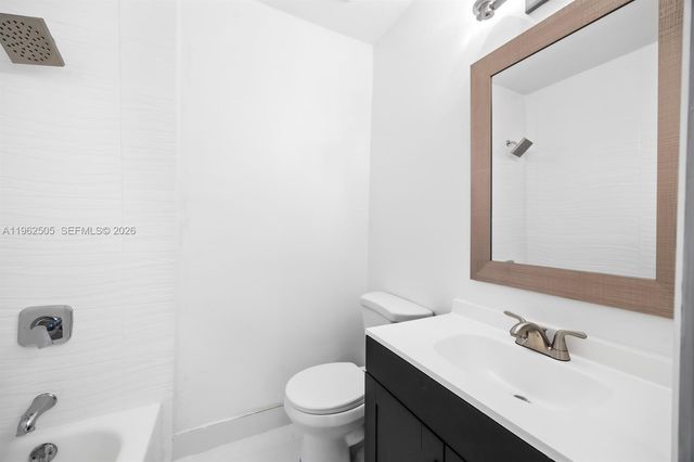 4400 SW 9th Ln, Miami, FL 33134