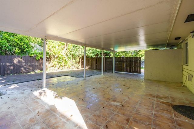 4400 SW 9th Ln, Miami, FL 33134