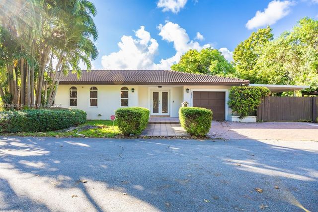 4400 SW 9th Ln, Miami, FL 33134