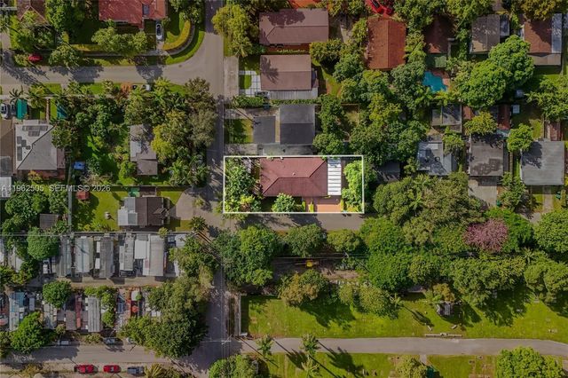 4400 SW 9th Ln, Miami, FL 33134