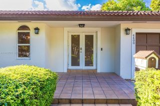 4400 SW 9th Ln, Miami, FL 33134
