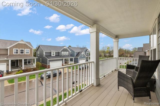 31035 Tremont Lane, Franklin, MI 48025