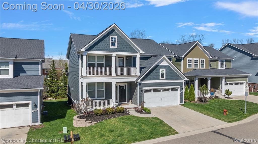 31035 Tremont Lane, Franklin, MI 48025