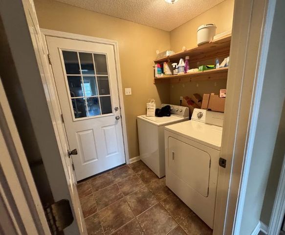 697 WYLIE DR, Brighton, TN 38011