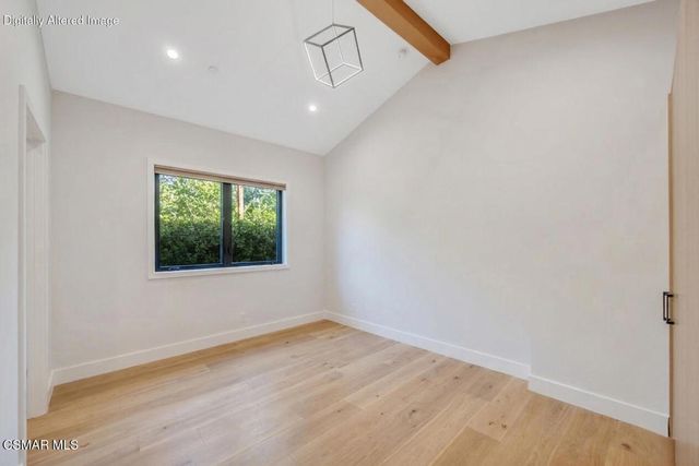 5444 Murietta Avenue, Sherman Oaks, CA 91401