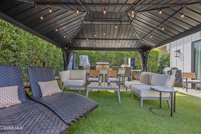 5444 Murietta Avenue, Sherman Oaks, CA 91401