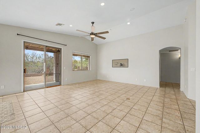 301 W Greys Road, Tucson, AZ 85737