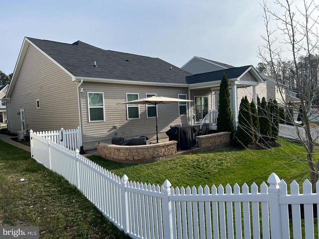 5424 HOLLEY OAK LN, Fredericksburg, VA 22407