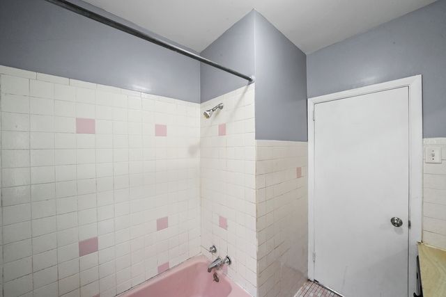 1802 S 50th Avenue, Cicero, IL 60804