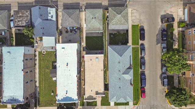 1802 S 50th Avenue, Cicero, IL 60804