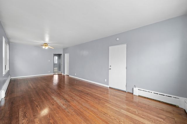 1802 S 50th Avenue, Cicero, IL 60804
