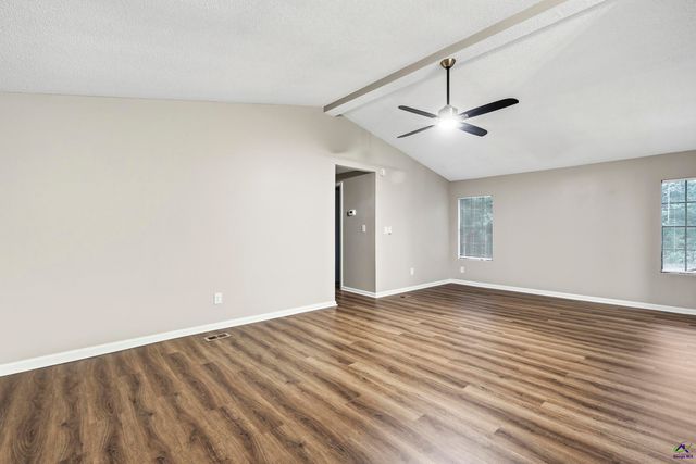 362 Old Macon Road, Gray, GA 31032