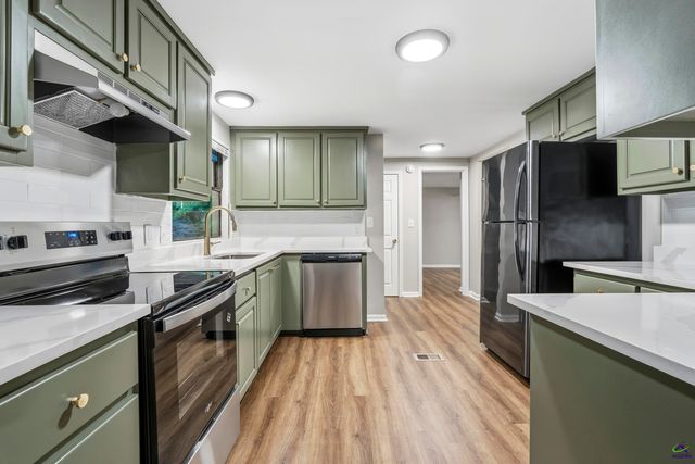 362 Old Macon Road, Gray, GA 31032