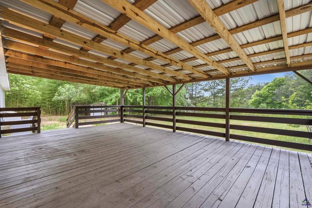 362 Old Macon Road, Gray, GA 31032