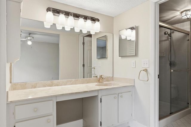 3242 Perimeter Drive, Greenacres, FL 33467