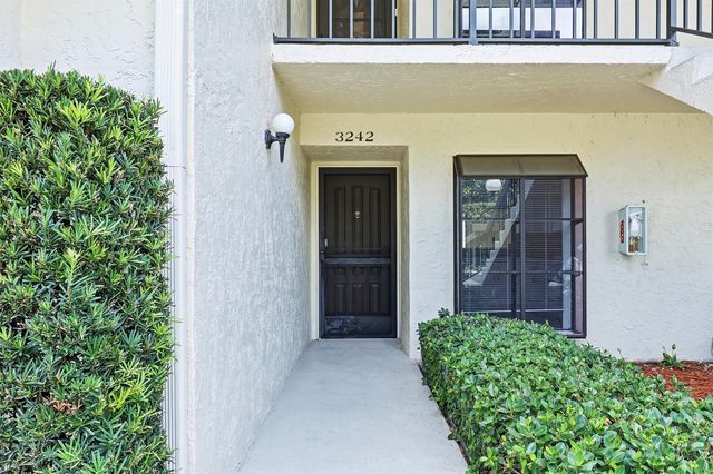 3242 Perimeter Drive, Greenacres, FL 33467