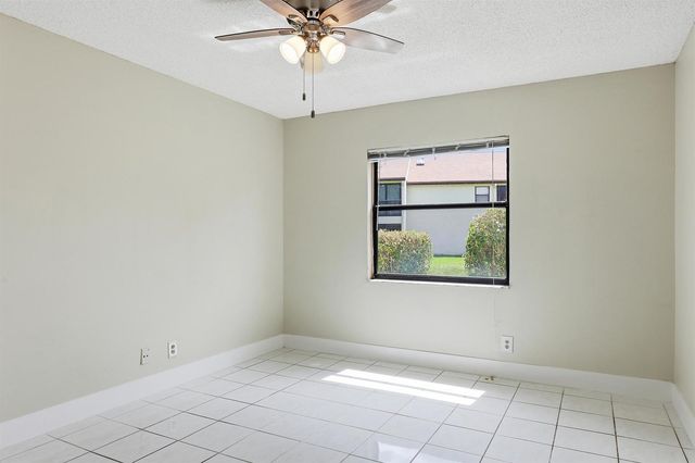 3242 Perimeter Drive, Greenacres, FL 33467