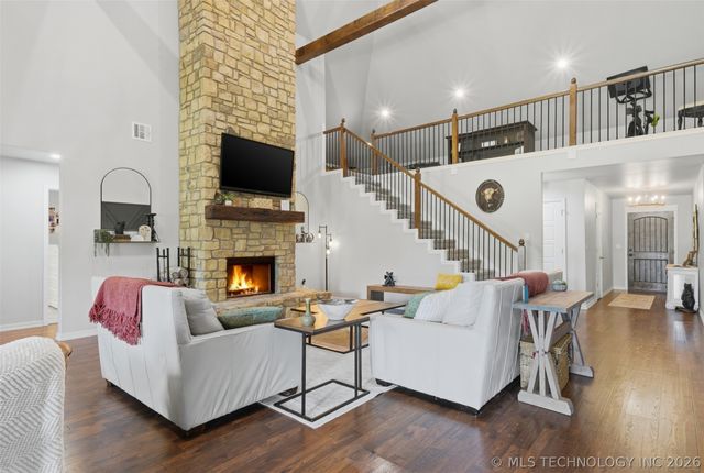 37810 E 211th Street S, Porter, OK 74454