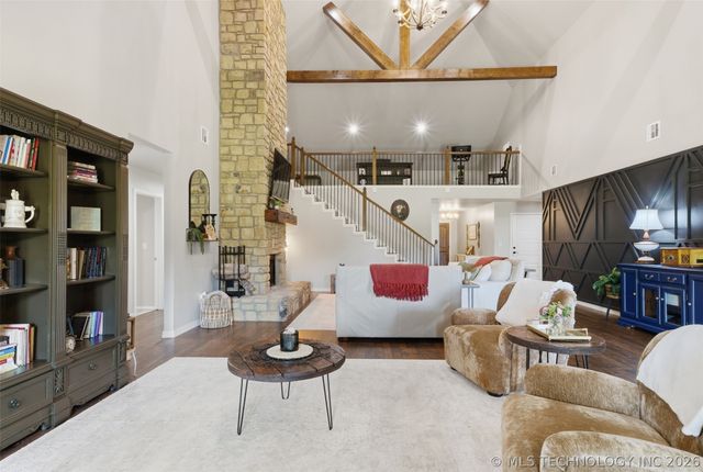 37810 E 211th Street S, Porter, OK 74454