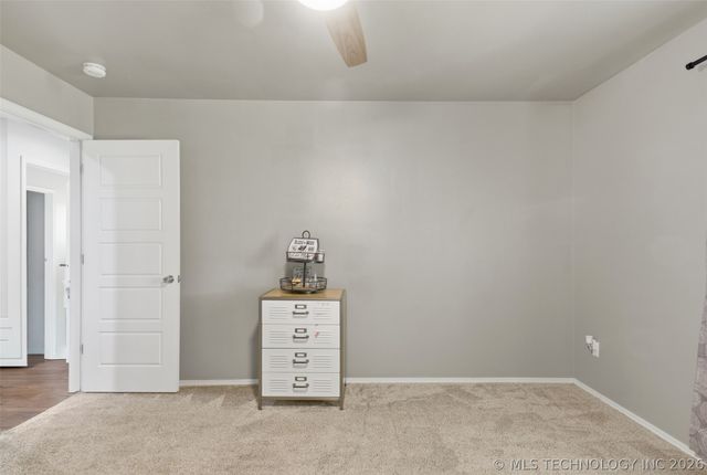 37810 E 211th Street S, Porter, OK 74454