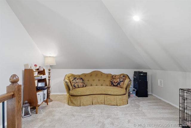 37810 E 211th Street S, Porter, OK 74454