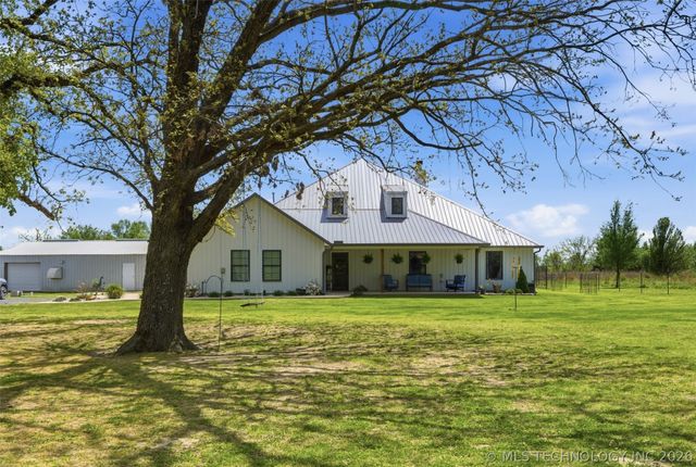 37810 E 211th Street S, Porter, OK 74454