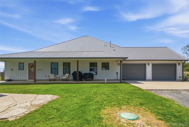 37810 E 211th Street S, Porter, OK 74454
