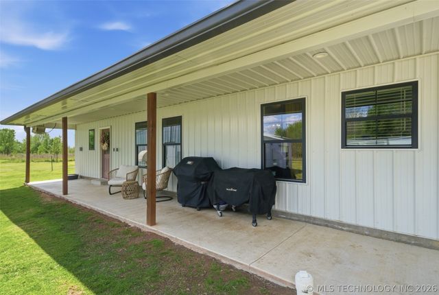 37810 E 211th Street S, Porter, OK 74454