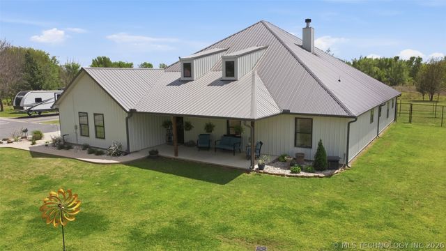 37810 E 211th Street S, Porter, OK 74454