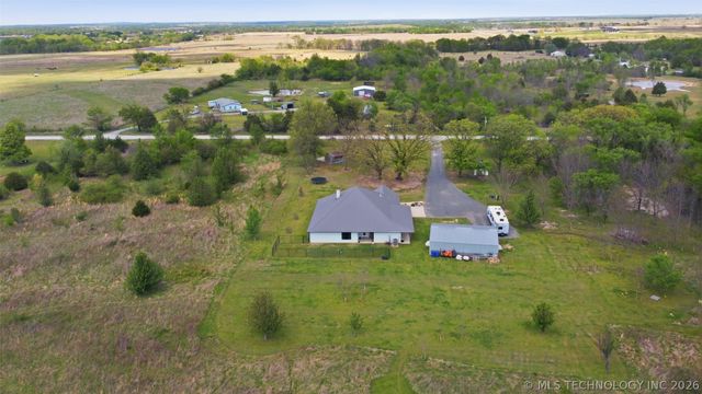 37810 E 211th Street S, Porter, OK 74454