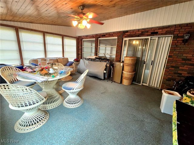 575 Woodside Avenue, Youngstown, OH 44505