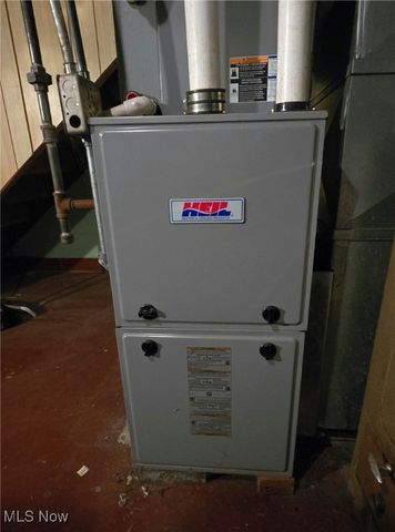 575 Woodside Avenue, Youngstown, OH 44505