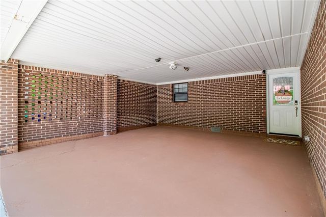 2822 Cartwright Drive, Decatur, GA 30033