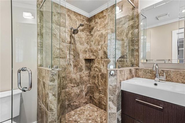 2822 Cartwright Drive, Decatur, GA 30033