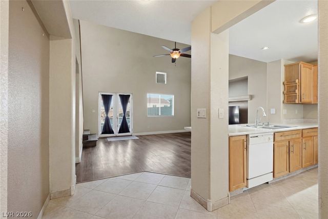 3731 Canary Creek Avenue, North Las Vegas, NV 89031