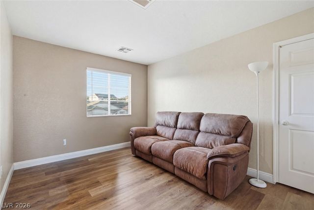 3731 Canary Creek Avenue, North Las Vegas, NV 89031