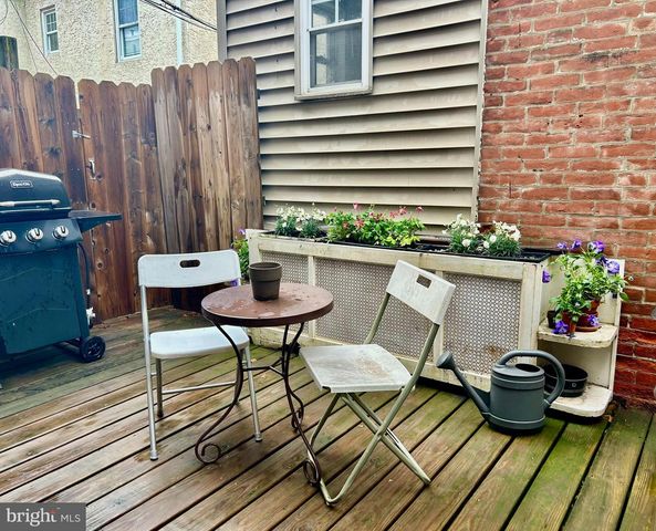 1425 N LAWRENCE ST, Philadelphia, PA 19122
